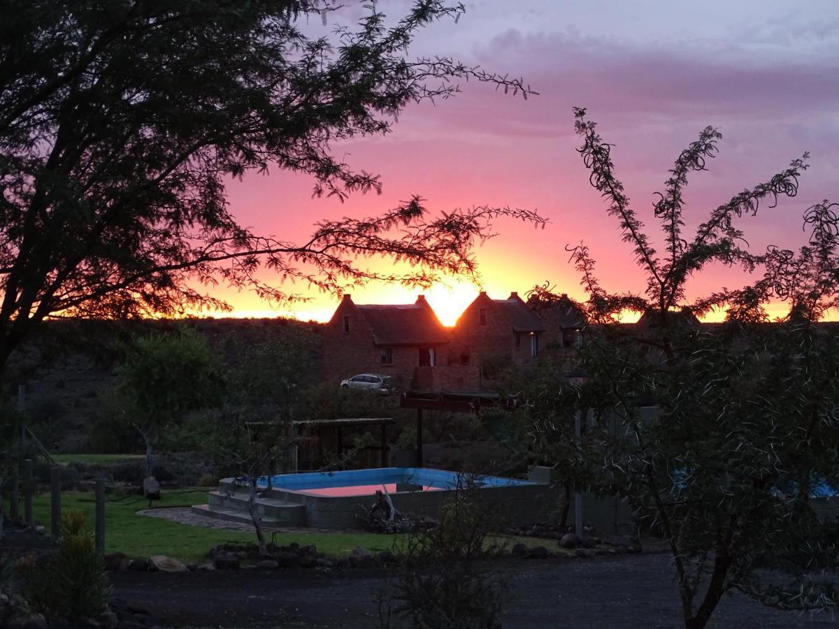 Teri-Lemveli Lodge Beaufort West Kültér fotó