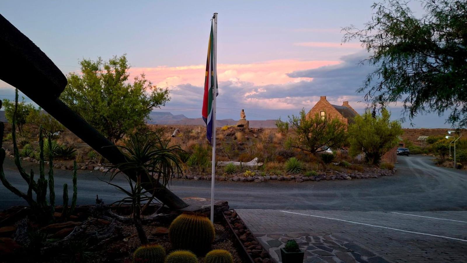 Teri-Lemveli Lodge Beaufort West Kültér fotó
