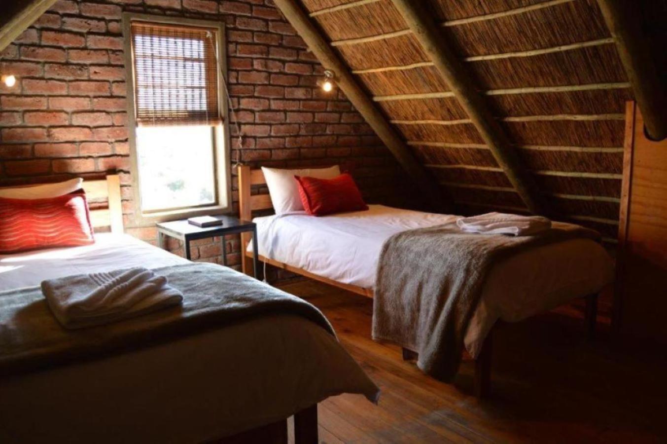 Teri-Lemveli Lodge Beaufort West Kültér fotó